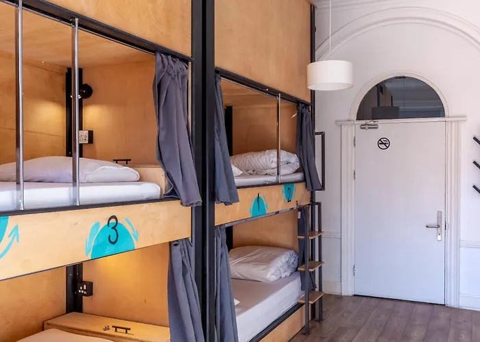 Dormitory Room Mixed